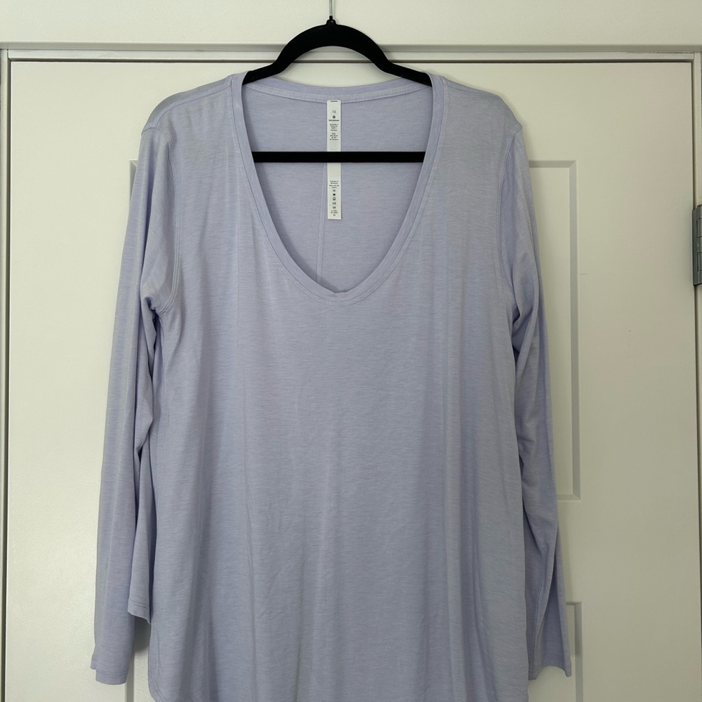 Lululemon V-Neck Long Sleeve Top
